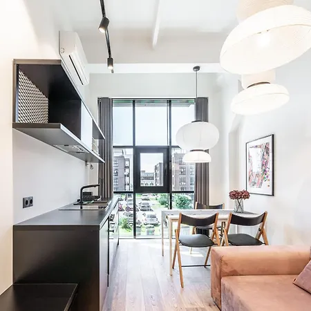דירה Dream - Volta Spacious Loft With Ac טאלין